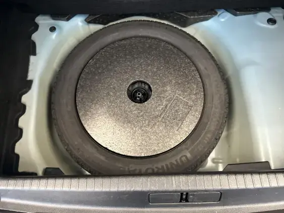 PEUGEOT 208 BUSINESS R II - voiture d'occasion - Photo 15