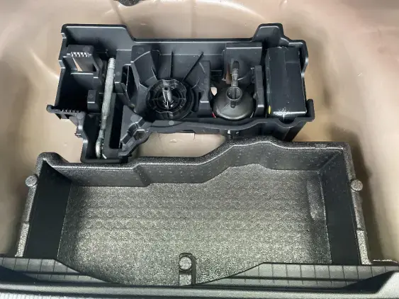 PEUGEOT 2008 II - voiture d'occasion - Photo 17