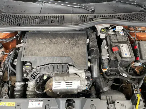 PEUGEOT 2008 II - voiture d'occasion - Photo 21