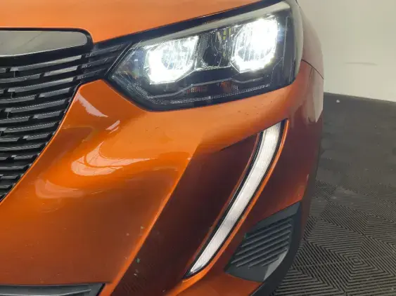 PEUGEOT 2008 II - voiture d'occasion - Photo 22