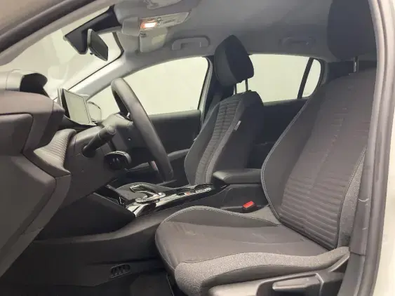 PEUGEOT 208 ELECTRIQUE II - voiture d'occasion - Photo 16