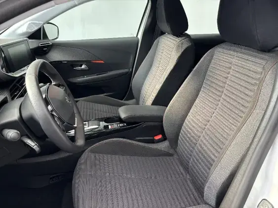 PEUGEOT 208 ELECTRIQUE II - voiture d'occasion - Photo 17