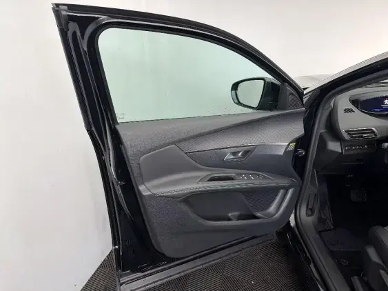 PEUGEOT 3008 II - voiture d'occasion - Photo 17