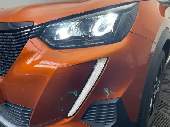 PEUGEOT 2008 II - voiture d'occasion - Photo 21