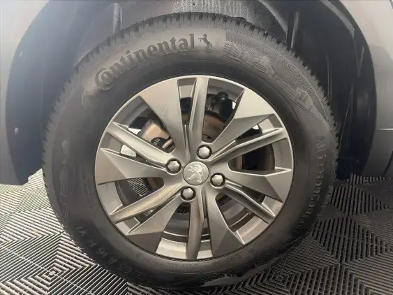 PEUGEOT 2008 II - voiture d'occasion - Photo 24