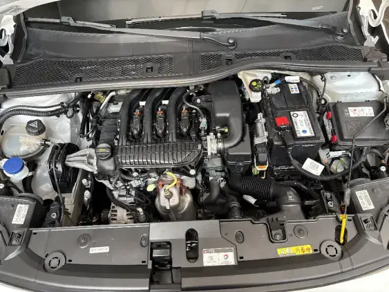 PEUGEOT 208 BUSINESS R II - voiture d'occasion - Photo 19