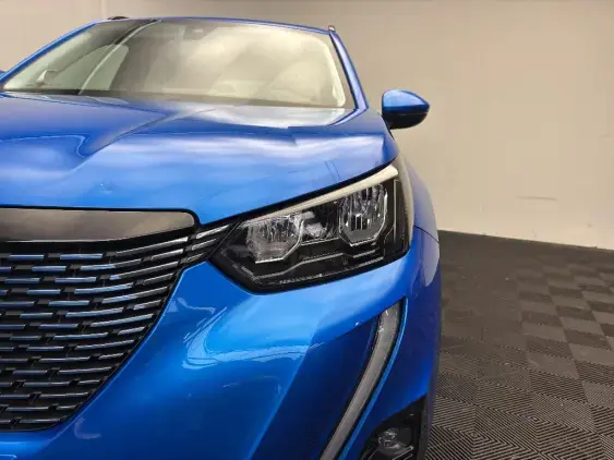 PEUGEOT 2008 II - voiture d'occasion - Photo 21