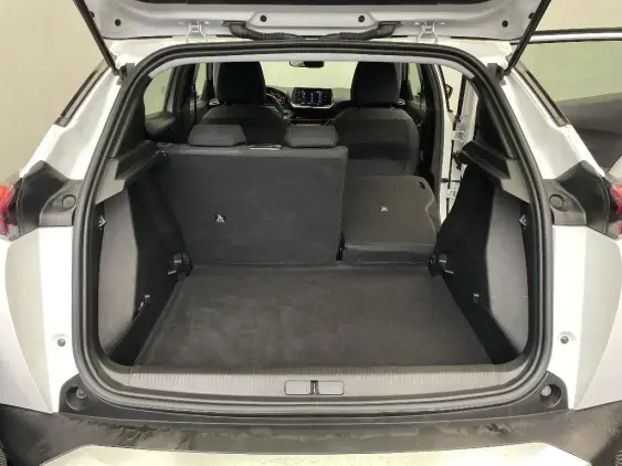 PEUGEOT 2008 II - voiture d'occasion - Photo 16