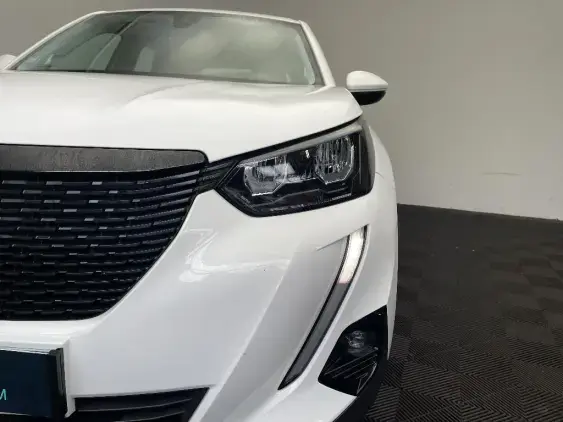 PEUGEOT 2008 II - voiture d'occasion - Photo 22