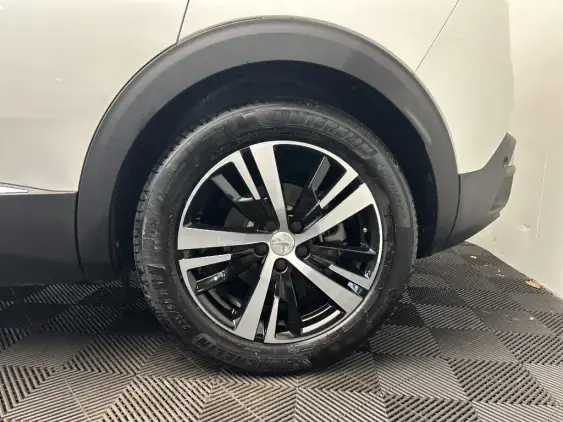 PEUGEOT 3008 II - voiture d'occasion - Photo 23