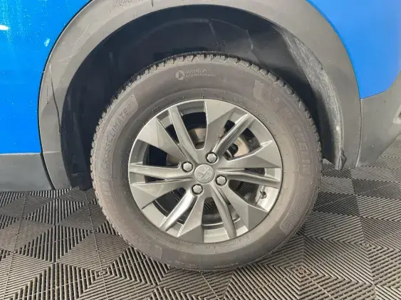 PEUGEOT 2008 II - voiture d'occasion - Photo 22