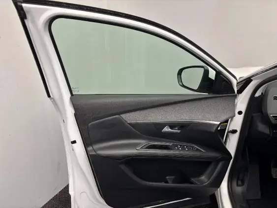 PEUGEOT 3008 II - voiture d'occasion - Photo 19