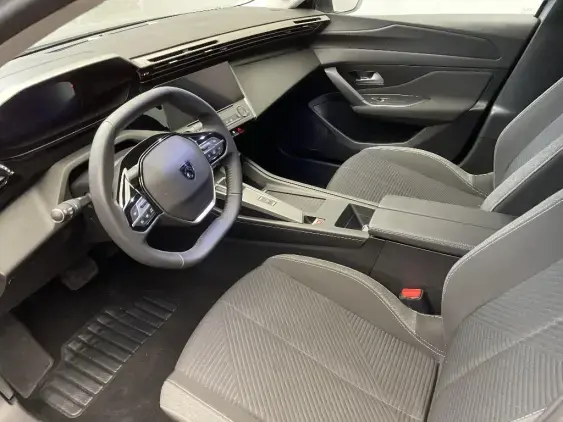 PEUGEOT 308 III - voiture d'occasion - Photo 18