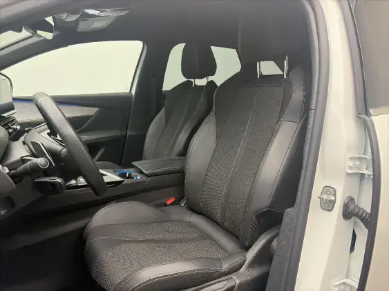 PEUGEOT 3008 II - voiture d'occasion - Photo 17