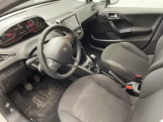 PEUGEOT 208 AFFAIRE - voiture d'occasion - Photo 18