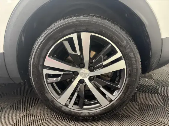 PEUGEOT 3008 II - voiture d'occasion - Photo 24