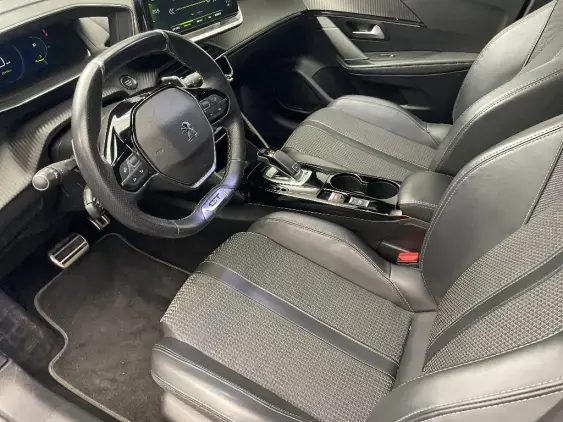 PEUGEOT 208 BUSINESS R II - voiture d'occasion - Photo 14