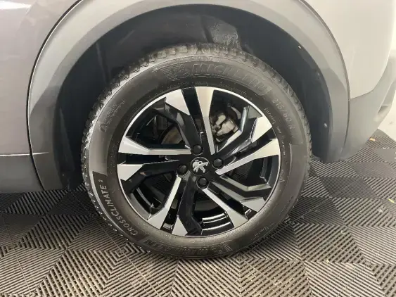 PEUGEOT 2008 II - voiture d'occasion - Photo 23