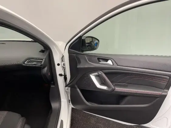 PEUGEOT 308 II - voiture d'occasion - Photo 20