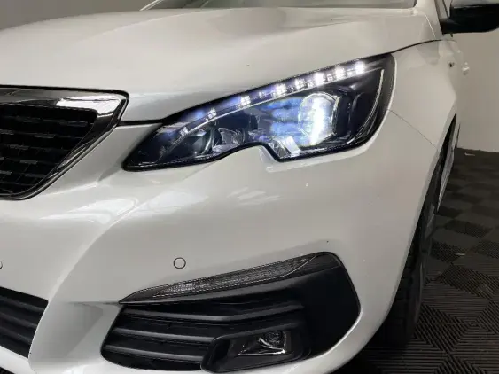 PEUGEOT 308 II - voiture d'occasion - Photo 22