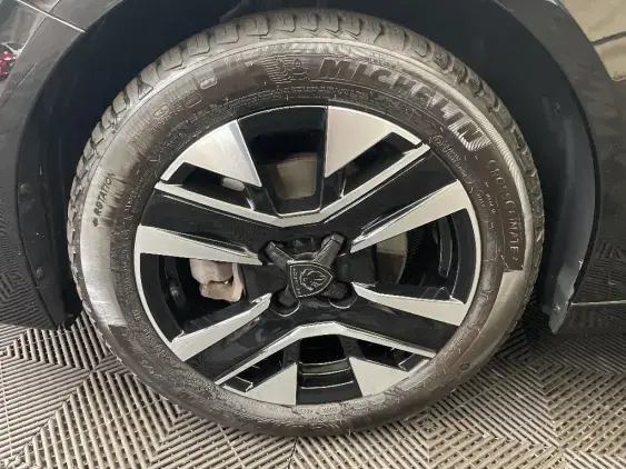 PEUGEOT 208 II - voiture d'occasion - Photo 21