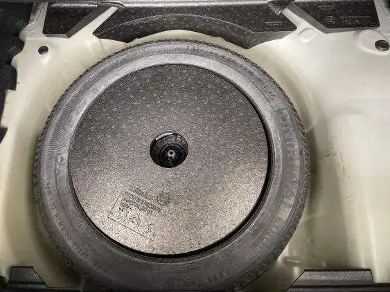 PEUGEOT 208 BUSINESS R II - voiture d'occasion - Photo 17