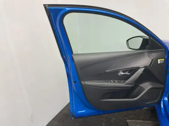 PEUGEOT 208 ELECTRIQUE II - voiture d'occasion - Photo 18