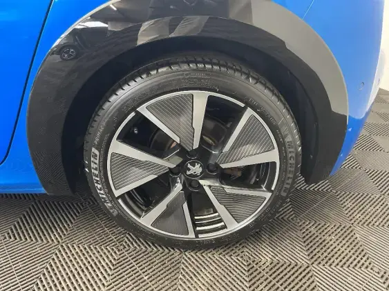 PEUGEOT 208 ELECTRIQUE II - voiture d'occasion - Photo 23