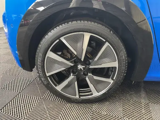 PEUGEOT 208 ELECTRIQUE II - voiture d'occasion - Photo 24