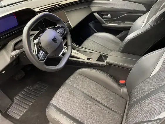 PEUGEOT 308 III - voiture d'occasion - Photo 18