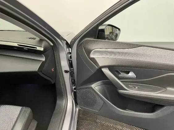 PEUGEOT 308 III - voiture d'occasion - Photo 20