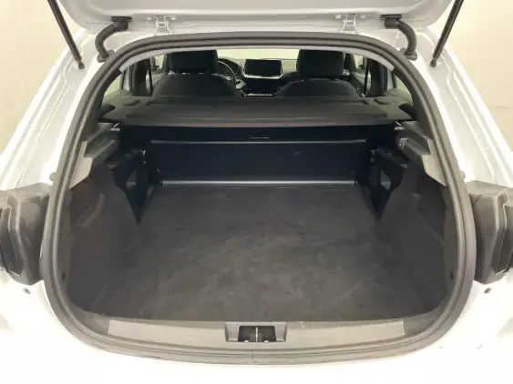 PEUGEOT 208 II - voiture d'occasion - Photo 16