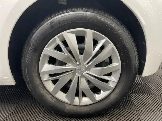 PEUGEOT 208 II - voiture d'occasion - Photo 24