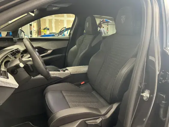 PEUGEOT 3008 III - voiture d'occasion - Photo 18