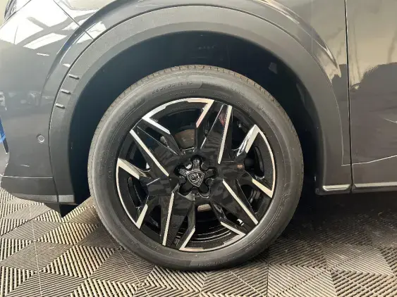 PEUGEOT 3008 III - voiture d'occasion - Photo 22