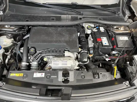 PEUGEOT 2008 II - voiture d'occasion - Photo 20