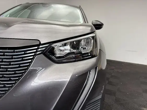 PEUGEOT 2008 II - voiture d'occasion - Photo 21