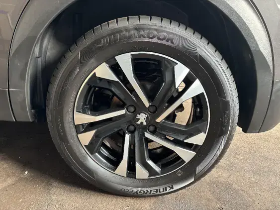 PEUGEOT 2008 II - voiture d'occasion - Photo 23