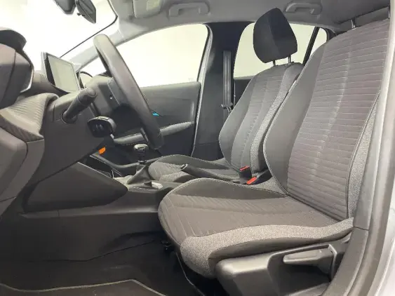 PEUGEOT 208 BUSINESS R II - voiture d'occasion - Photo 18