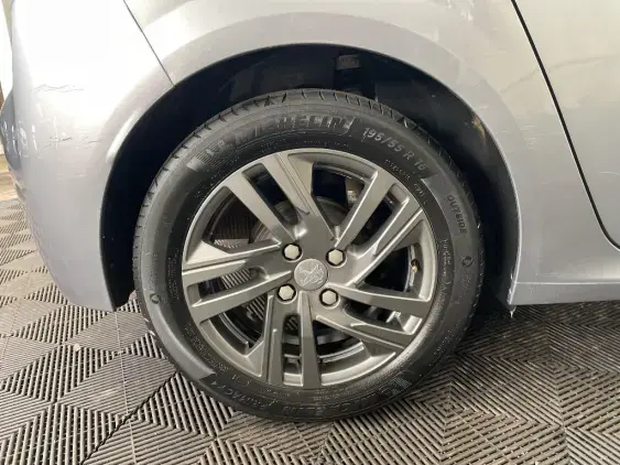 PEUGEOT 208 BUSINESS R II - voiture d'occasion - Photo 25