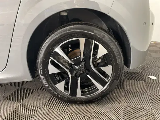 PEUGEOT 208 II - voiture d'occasion - Photo 24