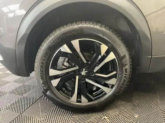 PEUGEOT 2008 II - voiture d'occasion - Photo 25