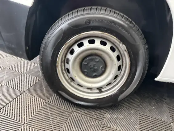 PEUGEOT PARTNER III - voiture d'occasion - Photo 23