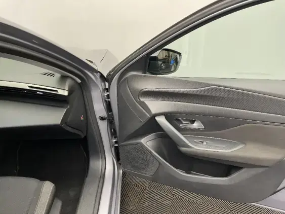 PEUGEOT 308 III - voiture d'occasion - Photo 20