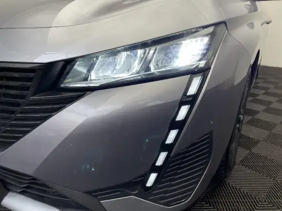 PEUGEOT 308 III - voiture d'occasion - Photo 22