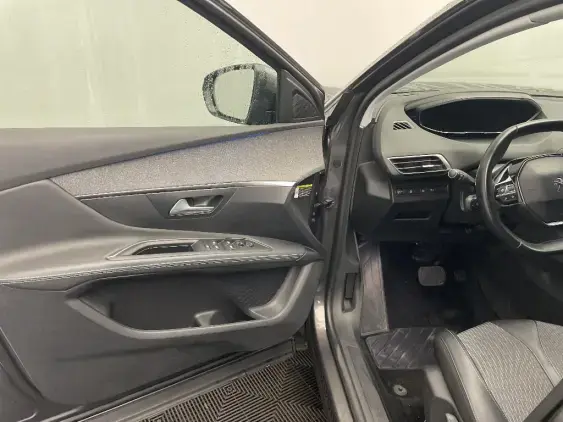 PEUGEOT 3008 II - voiture d'occasion - Photo 19