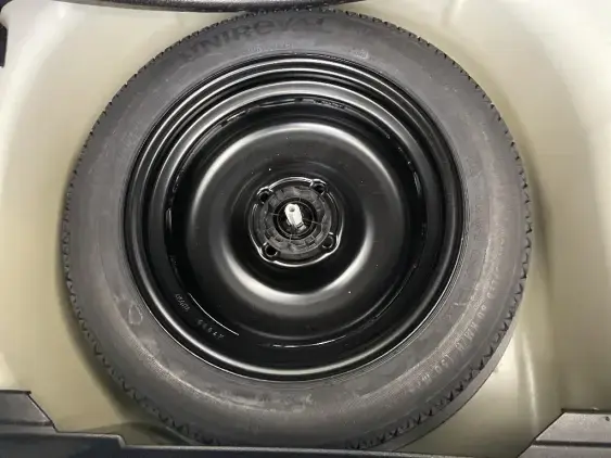 PEUGEOT 208 BUSINESS R II - voiture d'occasion - Photo 17