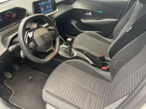 PEUGEOT 208 BUSINESS R II - voiture d'occasion - Photo 18