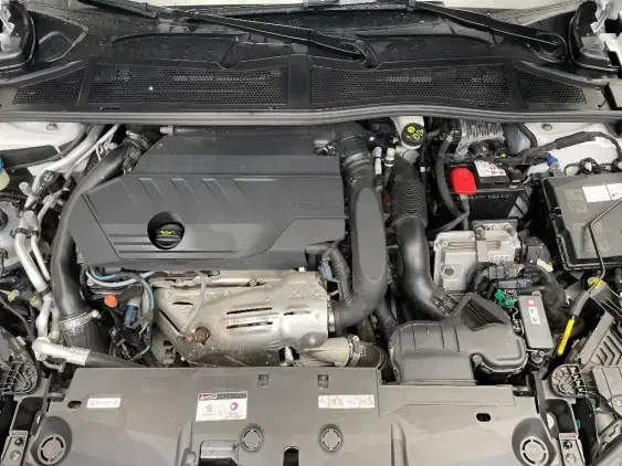 PEUGEOT 308 III - voiture d'occasion - Photo 21