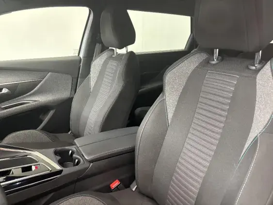 PEUGEOT 5008 II - voiture d'occasion - Photo 16